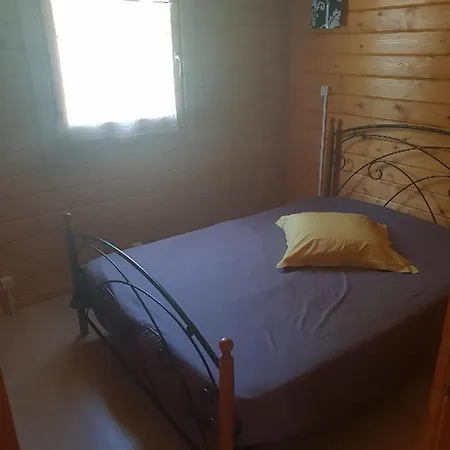 Les Chalets De La Mouthe Lembras